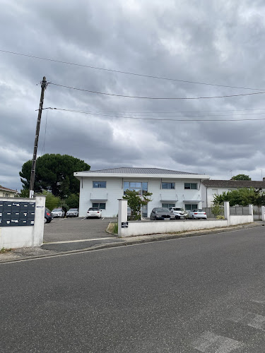 AF1QipPLlDJxaemQn1zEuSYH7V4YQHkzXP8cOh4M3 uKw800 h500 k no 1